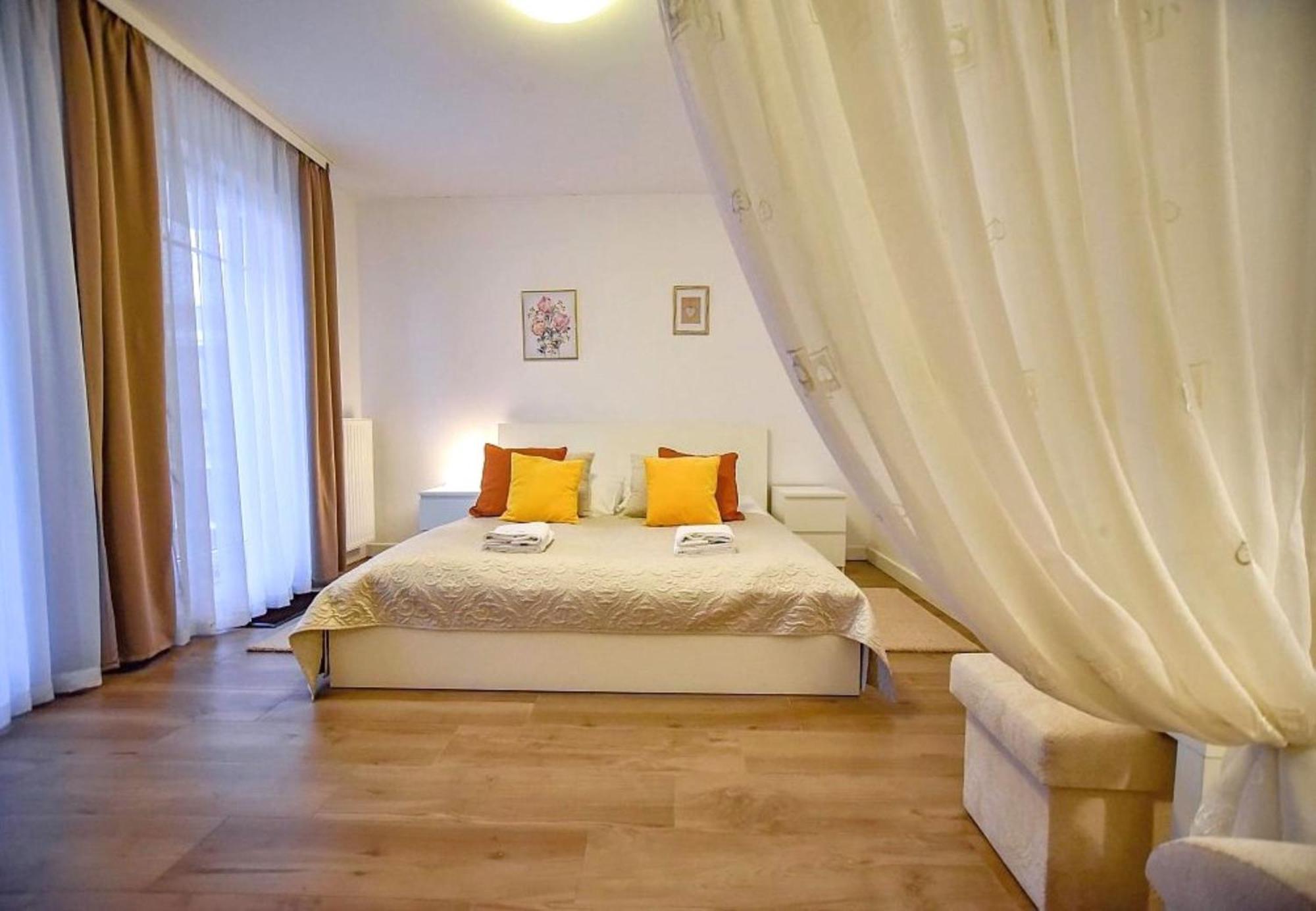 Apartamenty Na Wyspie - Aquamarina - Parking سفينويتشي المظهر الخارجي الصورة