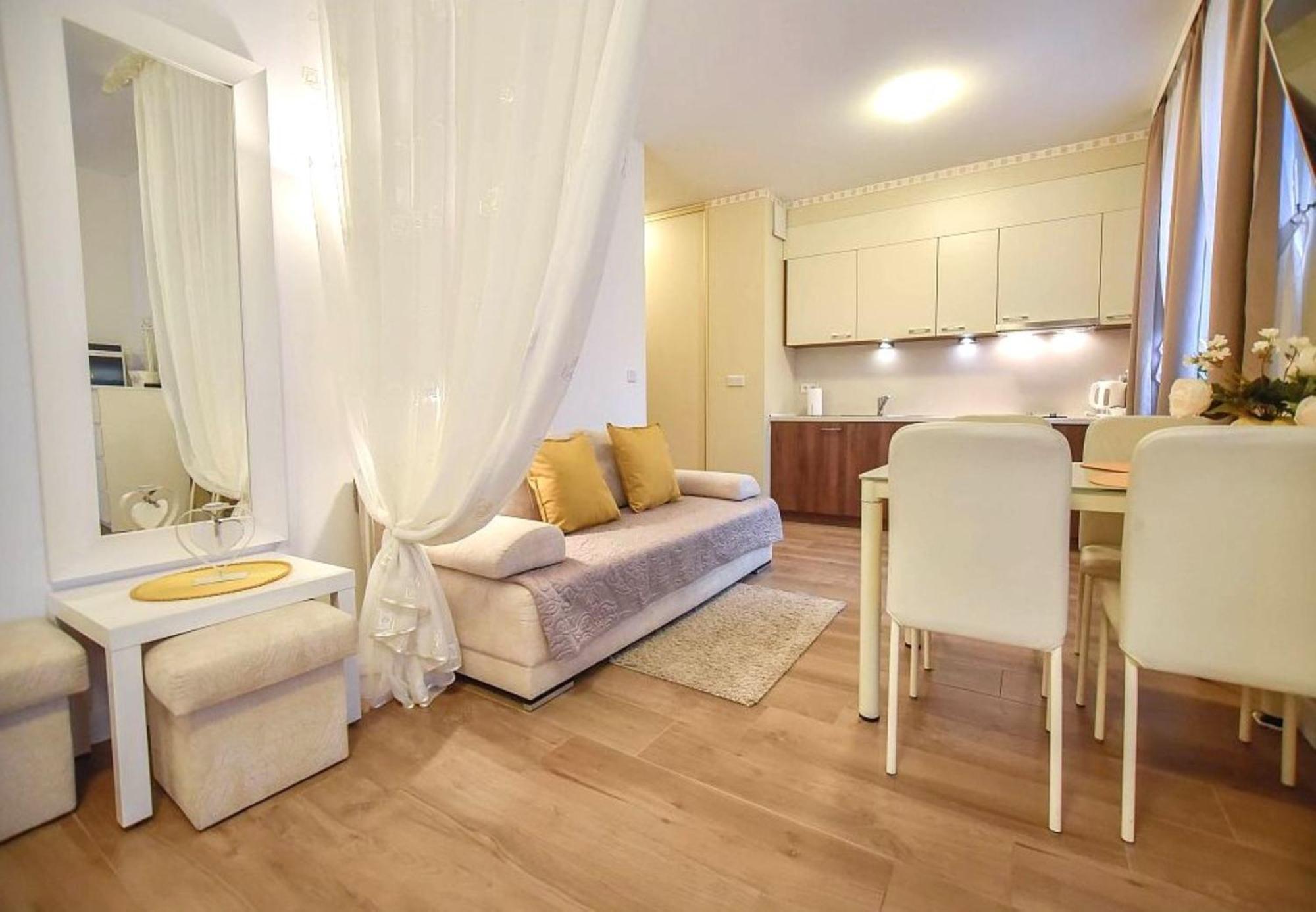 Apartamenty Na Wyspie - Aquamarina - Parking سفينويتشي المظهر الخارجي الصورة