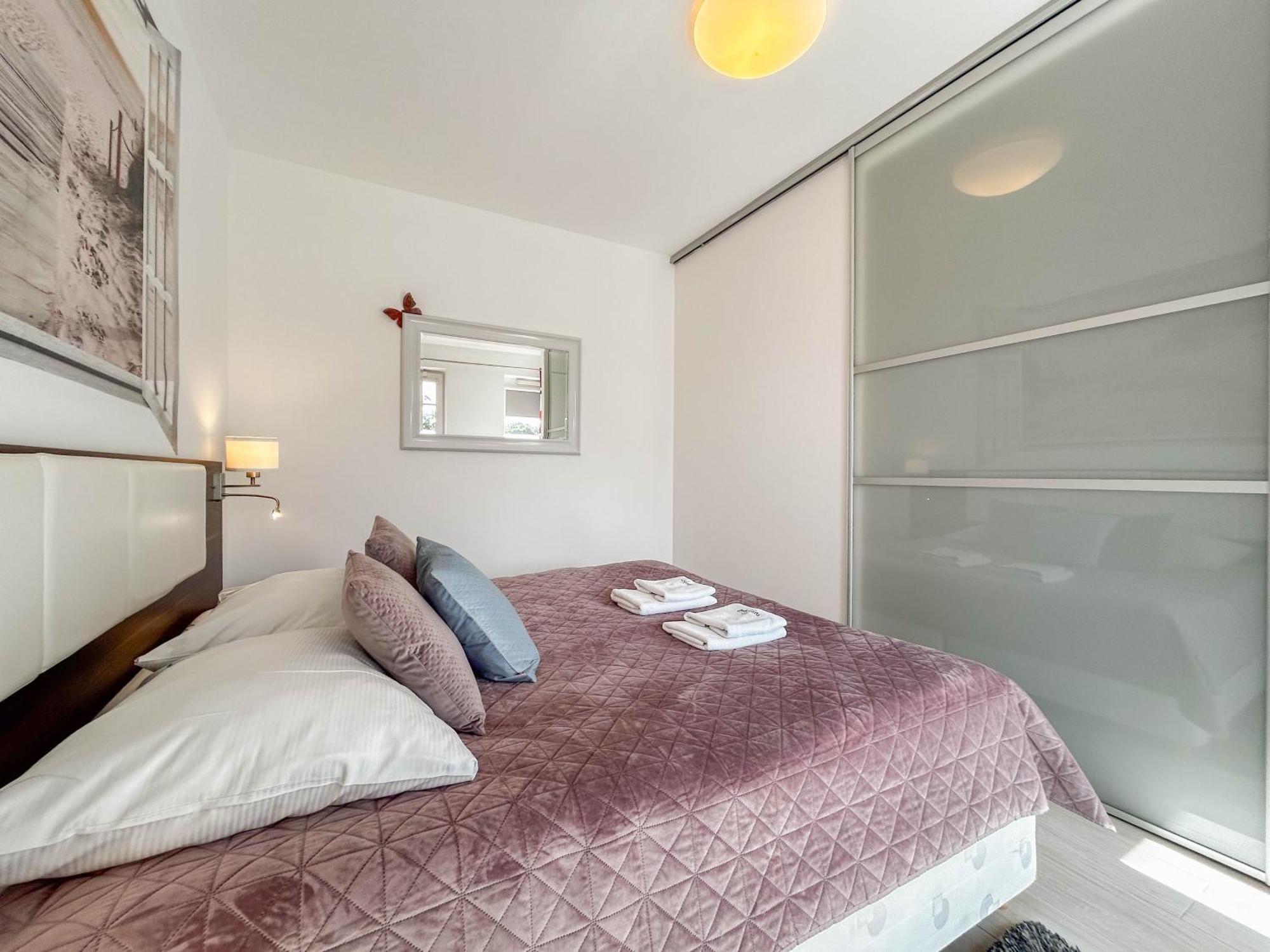Apartamenty Na Wyspie - Aquamarina - Parking سفينويتشي المظهر الخارجي الصورة